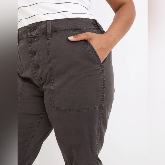 Madewell Griff Pull On Tapered Fatigue Cargo Pants Coal Size 32 - Picture 4 of 10
